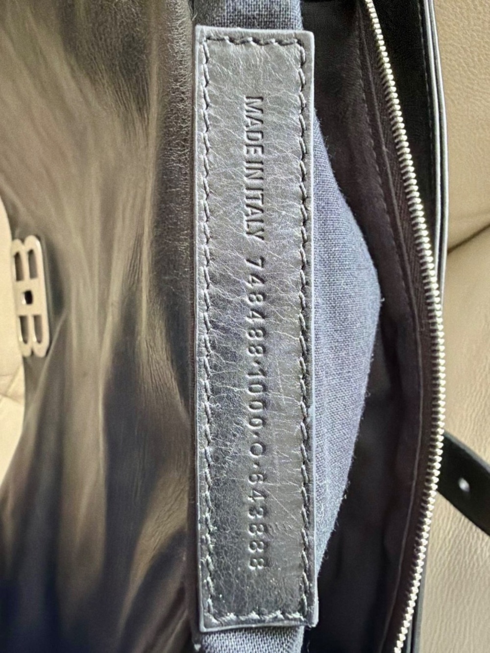 🖤 Balenciaga BB Soft Large Flap Bag — Black Calfskin / Aged Silver Hardware - Picture 3 of 9